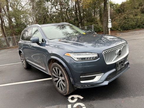 Certified 2024 Volvo XC90 B5 Core w/ Climate Package image 2