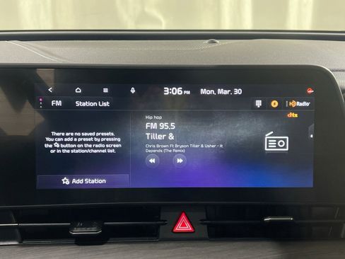 Used 2023 Kia Sportage X-Line w/ X-Line Premium Package image 16