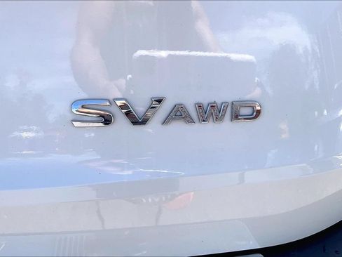 Used 2023 Nissan Rogue SV AWD/4WD image 8