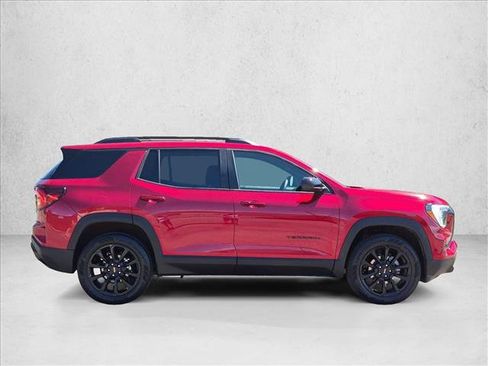 Used 2026 GMC Terrain Elevation w/ Elevation Premium Package AWD/4WD image 4