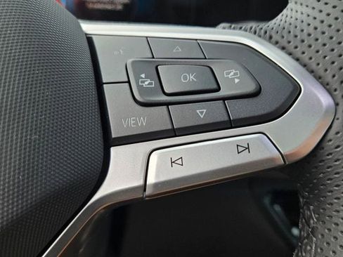 New 2026 Volkswagen Tiguan SE R-Line image 25