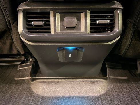 Used 2022 Ford F150 XL w/ STX Appearance Package image 31