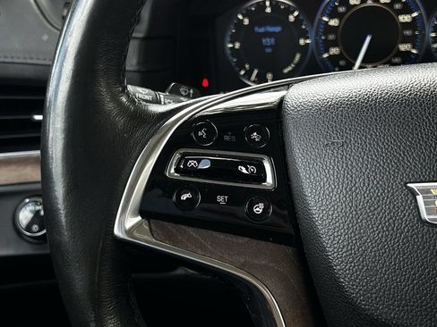 Used 2015 Cadillac Escalade Luxury RWD image 14
