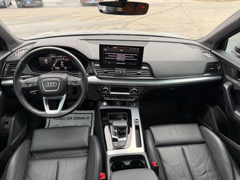 Used 2023 Audi Q5 2.0T Premium Plus w/ Premium Plus Package AWD/4WD image 12