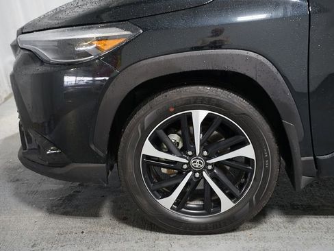 Certified 2025 Toyota Corolla Cross AWD Hybrid w/ Convenience Package image 5