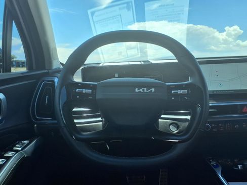 Used 2026 Kia Sorento SX AWD/4WD image 19