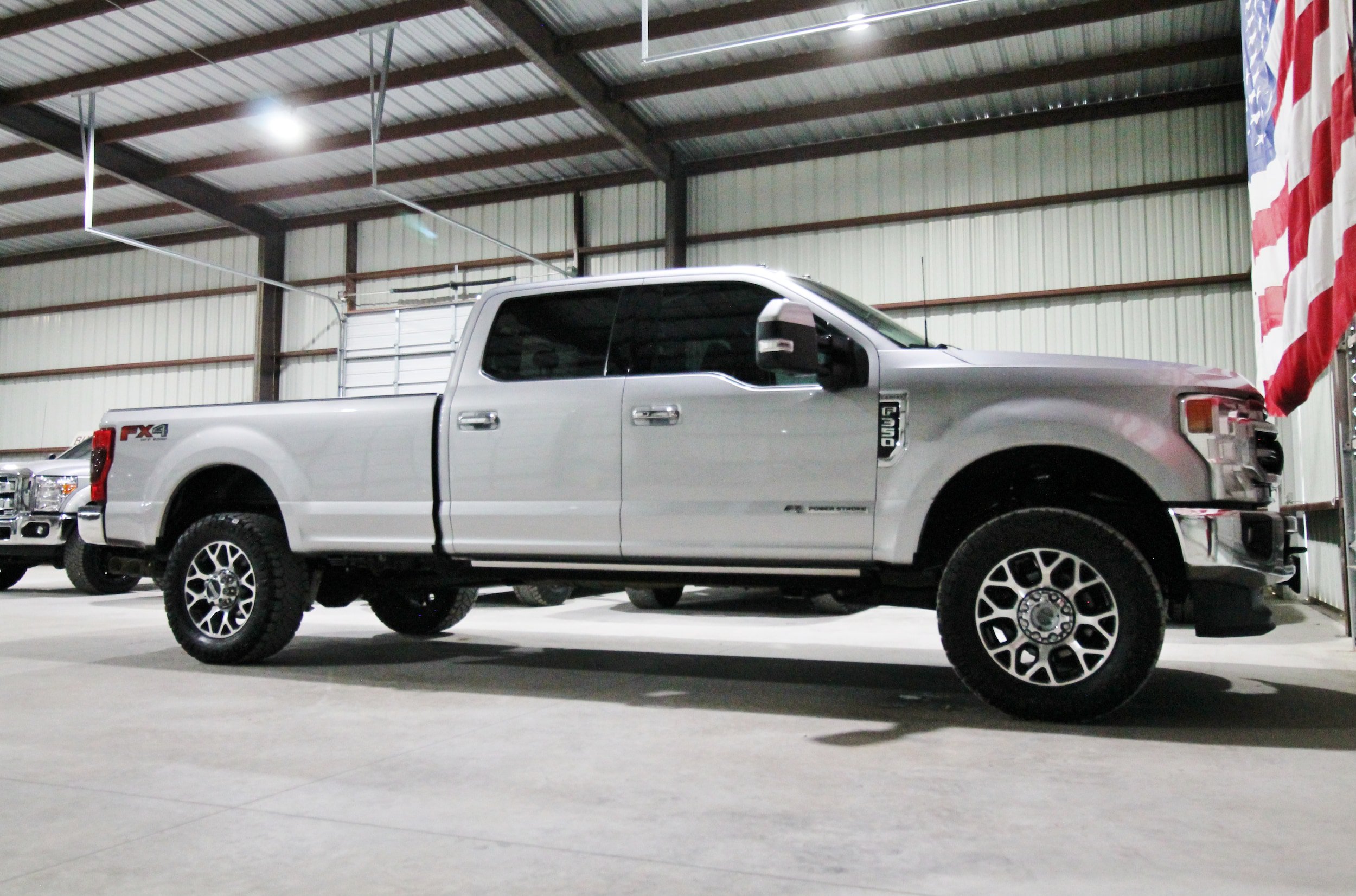 Used 2021 Ford F350 Lariat w/ Lariat Ultimate Package AWD/4WD image 15