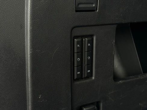 Used 2024 Ford Expedition Max Limited image 12