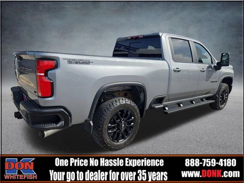 Used 2025 Chevrolet Silverado 2500 LT w/ Trail Boss Package AWD/4WD image 8