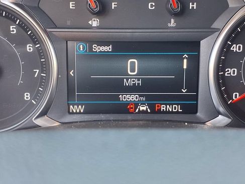 Used 2023 Chevrolet Equinox LS w/ LS Convenience Package FWD image 16