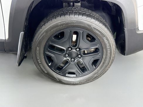 Used 2020 Jeep Renegade Sport AWD/4WD image 32