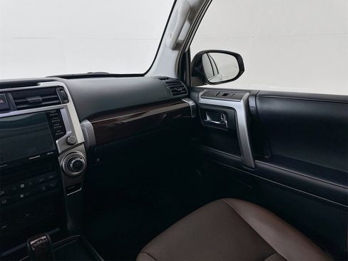 Used 2024 Toyota 4Runner Limited image 24