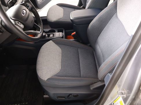 Used 2024 Ford Maverick XLT w/ XLT Luxury Package image 11