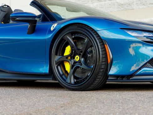 Used 2023 Ferrari SF90 Spider AWD/4WD image 83