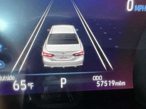 Used 2019 Toyota Camry XSE image 22