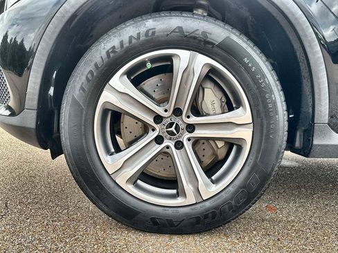 Used 2019 Mercedes-Benz GLC 350e 4MATIC image 14