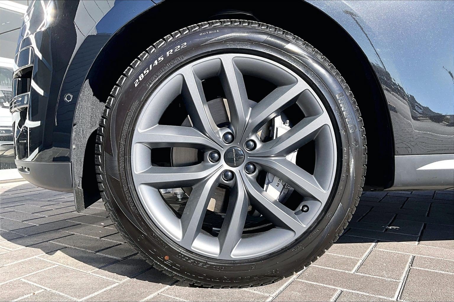 New 2027 Land Rover Range Rover Sport SE AWD/4WD image 12