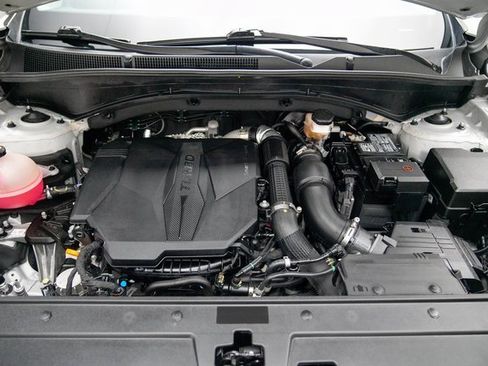 Used 2023 Hyundai Santa Fe Limited w/ Cargo Package image 13