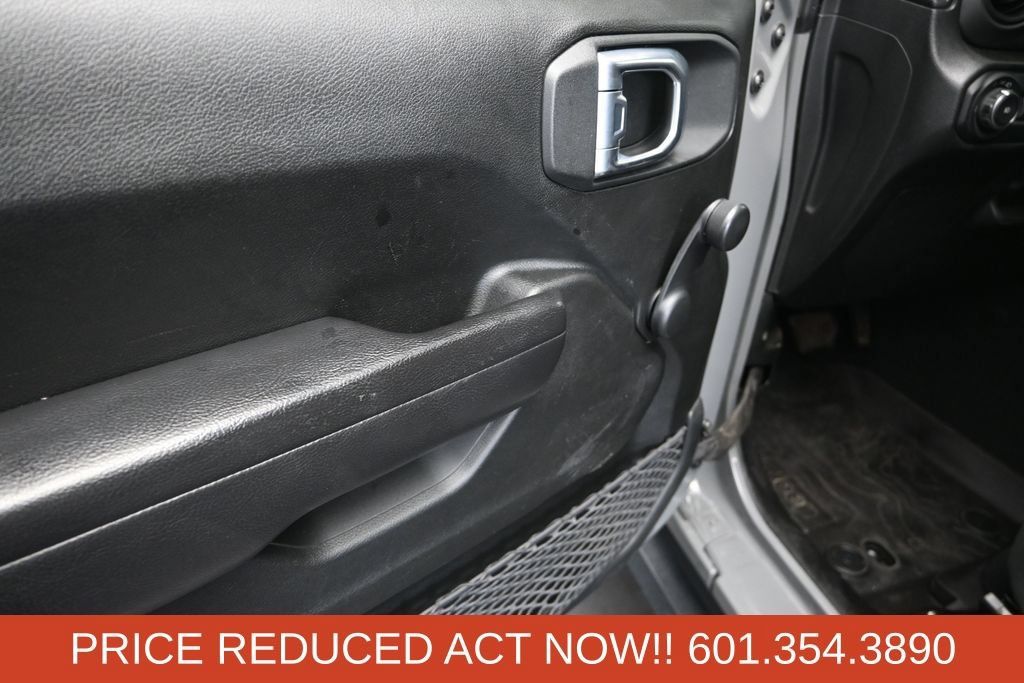 Used 2022 Jeep Wrangler Unlimited Sport AWD/4WD image 11