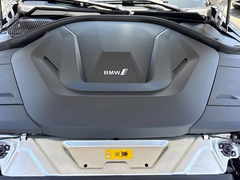 Used 2023 BMW i4 eDrive40 w/ Premium Package RWD image 33
