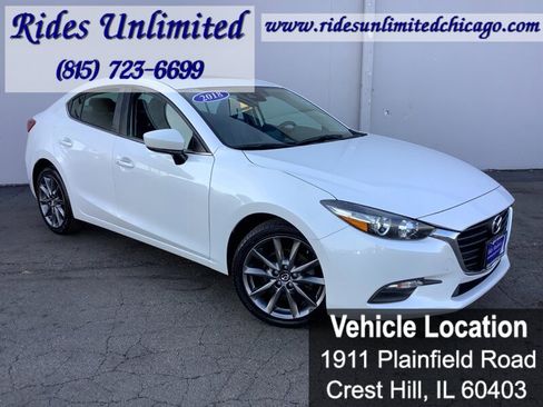 Used 2018 MAZDA MAZDA3 Touring FWD image 11
