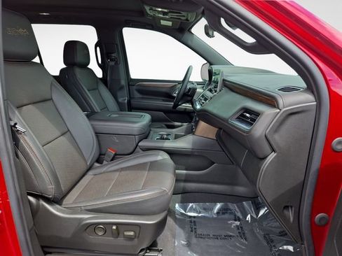 Used 2023 Chevrolet Tahoe High Country AWD/4WD image 37