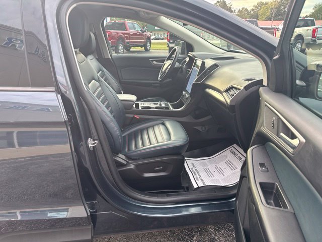 Used 2024 Ford Edge SEL w/ Sport Appearance Package AWD/4WD image 10