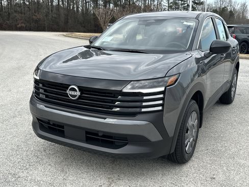 New 2026 Nissan Kicks S image 1