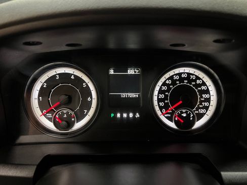 Used 2017 RAM 1500 Classic SLT image 18