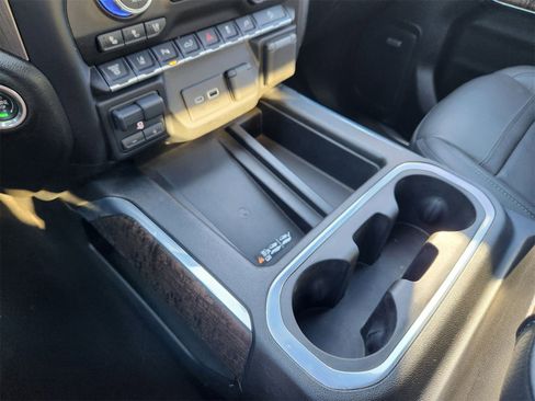 Used 2021 GMC Sierra 3500 Denali w/ Denali Ultimate Package image 30