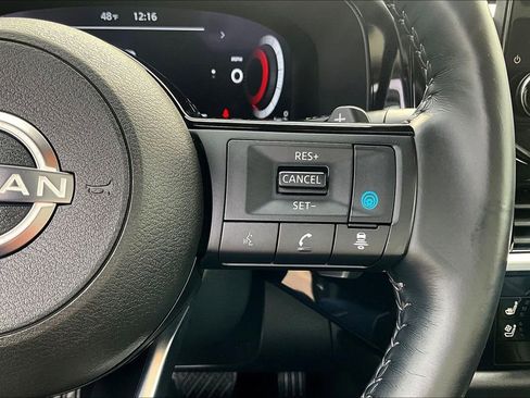 Used 2024 Nissan Pathfinder Platinum w/ Cargo Package image 19