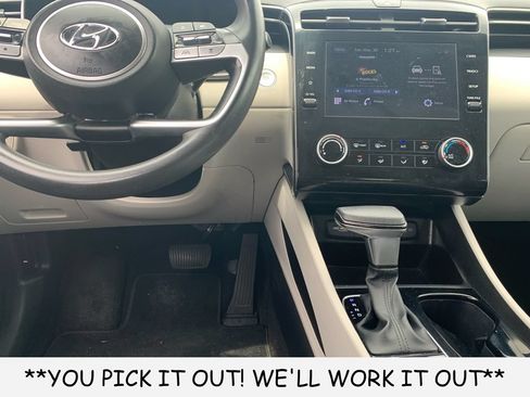 Used 2022 Hyundai Tucson SEL FWD image 25