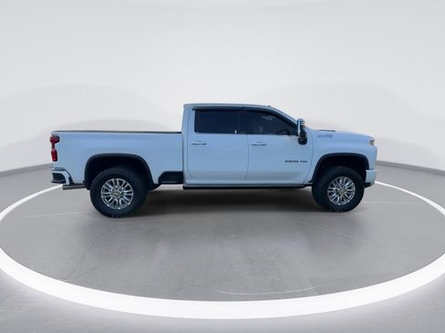 Used 2022 Chevrolet Silverado 2500 High Country w/ Z71 Off-Road Package AWD/4WD image 9