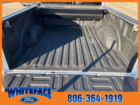 Used 2022 Ford F250 Platinum w/ FX4 Off-Road Package image 8