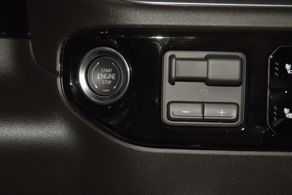 New 2026 Chevrolet Silverado 1500 RST AWD/4WD image 35