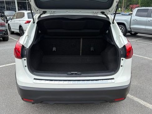 Used 2017 Nissan Rogue Sport S FWD image 7