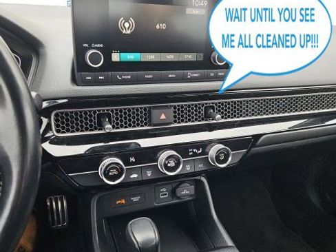 Used 2023 Honda Civic Sport image 3