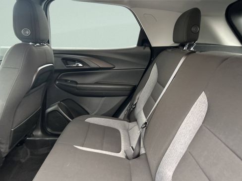 Used 2025 Chevrolet TrailBlazer LT w/ Driver Confidence Package image 14