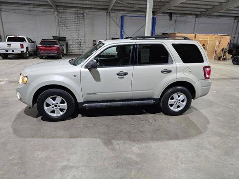 Used 2008 Ford Escape XLT image 4