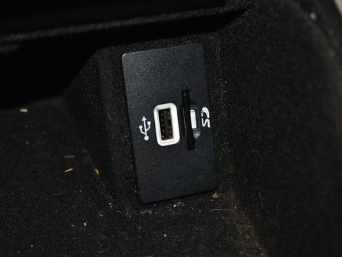 Used 2016 Lincoln MKX Reserve image 17