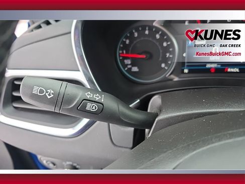 Used 2024 Chevrolet Equinox LT image 12