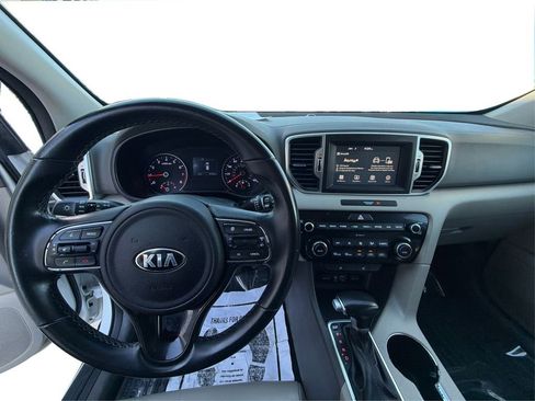 Used 2018 Kia Sportage EX image 28