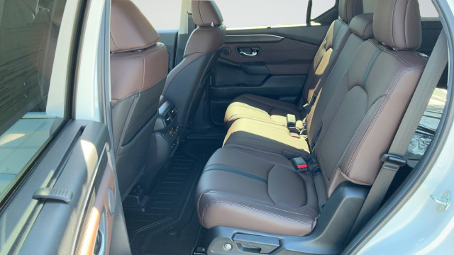 Used 2026 Honda Pilot Touring image 21