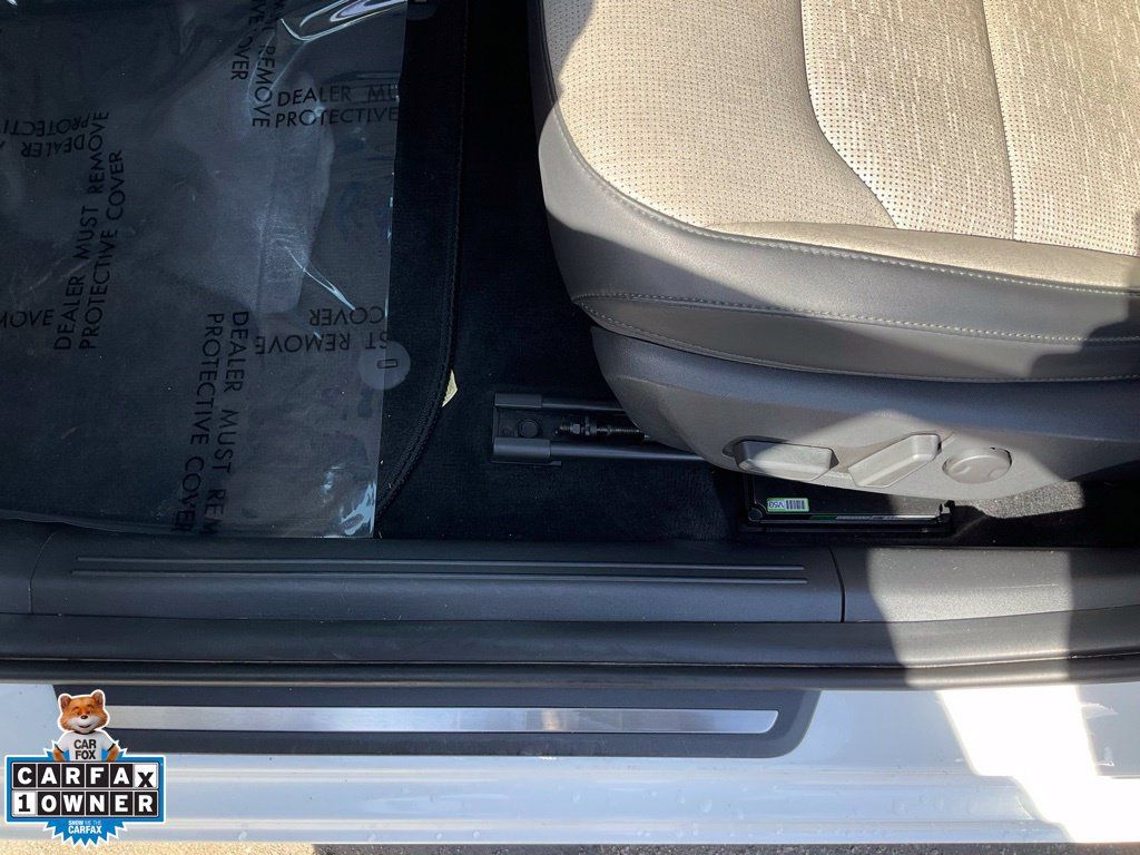 Used 2023 Kia Niro Wave FWD image 16