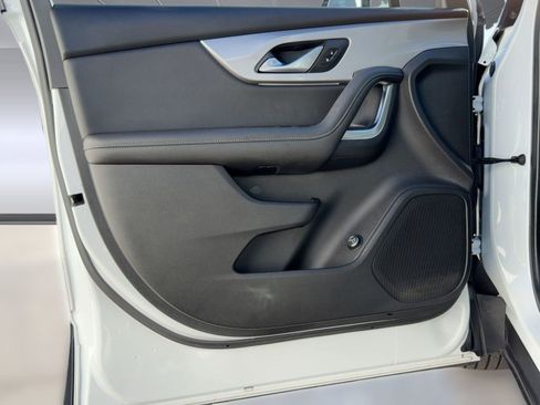 Used 2022 Chevrolet Blazer LT image 31