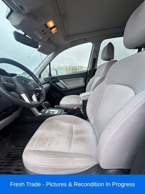 Used 2017 Subaru Forester 2.5i Premium AWD/4WD image 10