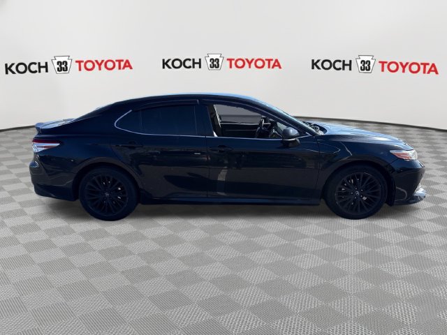 Used 2018 Toyota Camry XLE FWD image 9