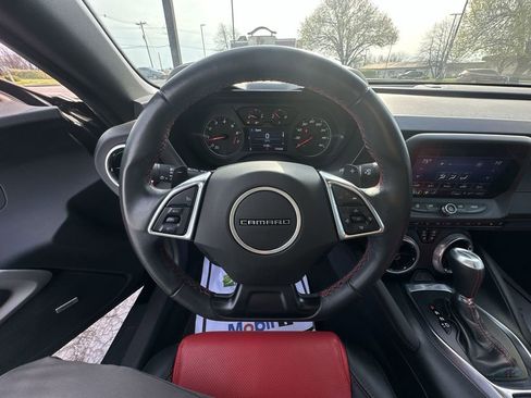 Used 2024 Chevrolet Camaro LT w/ Technology Package RWD image 14
