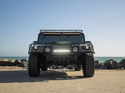 Used 1998 HUMMER H1 4-Door Wagon image 37