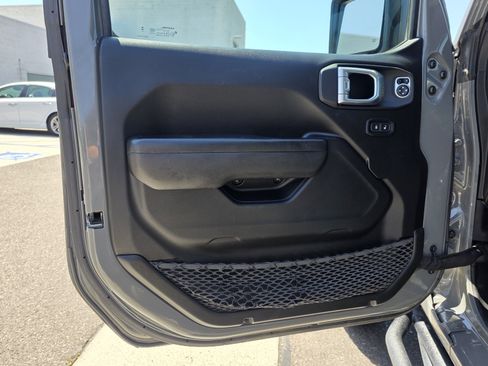 Certified 2023 Jeep Wrangler Unlimited w/ 8.4" Radio Group AWD/4WD image 16
